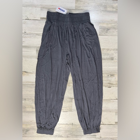 NWT Women's High Waisted Yoga Pants Harem Joggers with Pockets Sz.L - Picture 5 of 7